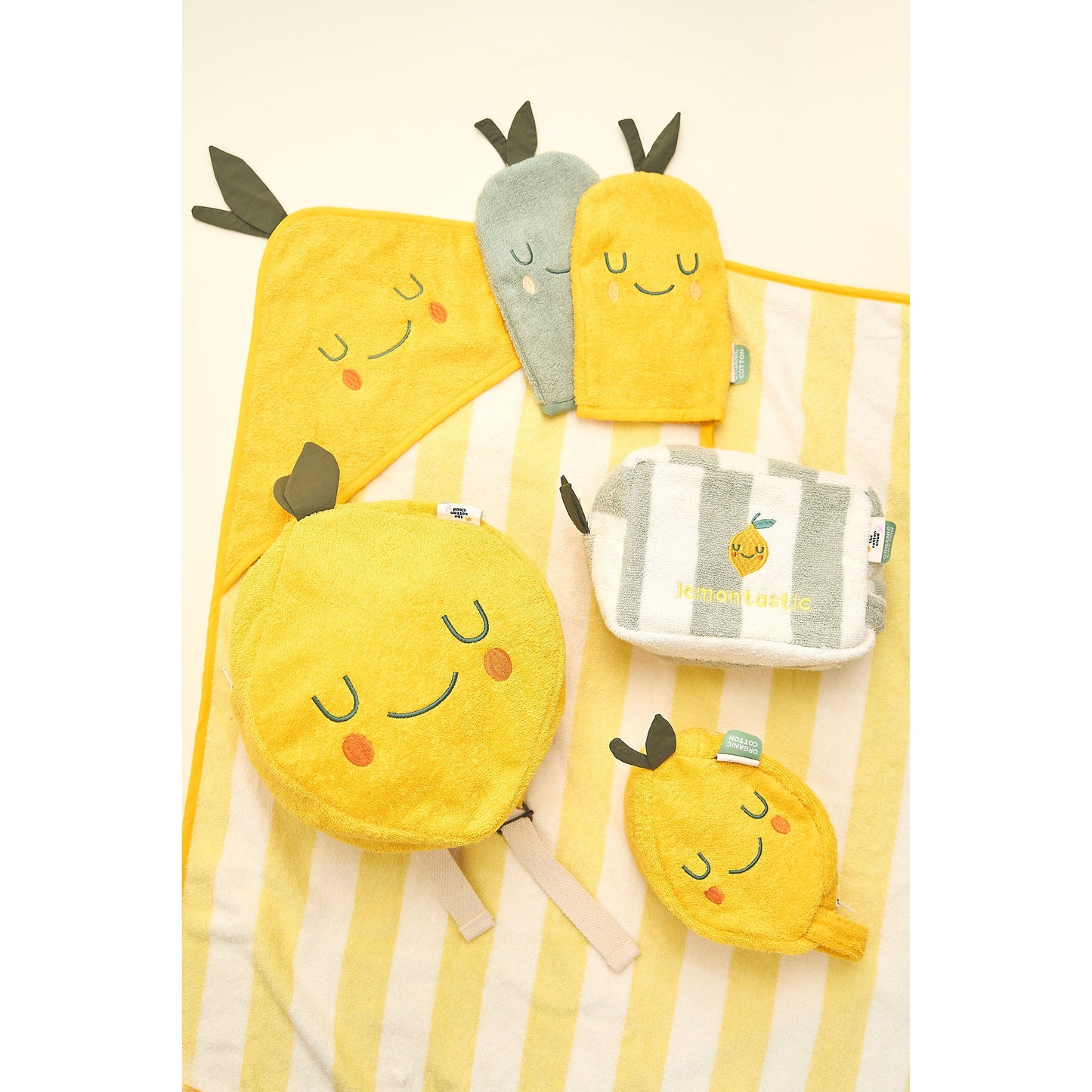 Capa de Baño “Lemontastic” – The Cotton Cloud