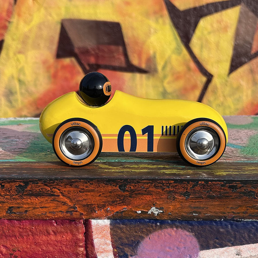 Coche de Carrera Amarillo “01” – Vilac