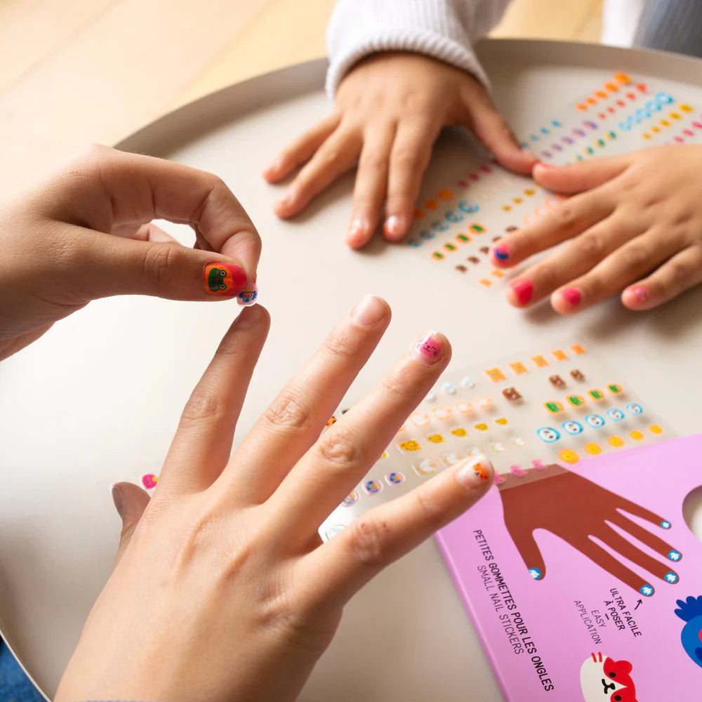 Pegatinas para Uñas Friends – OMY