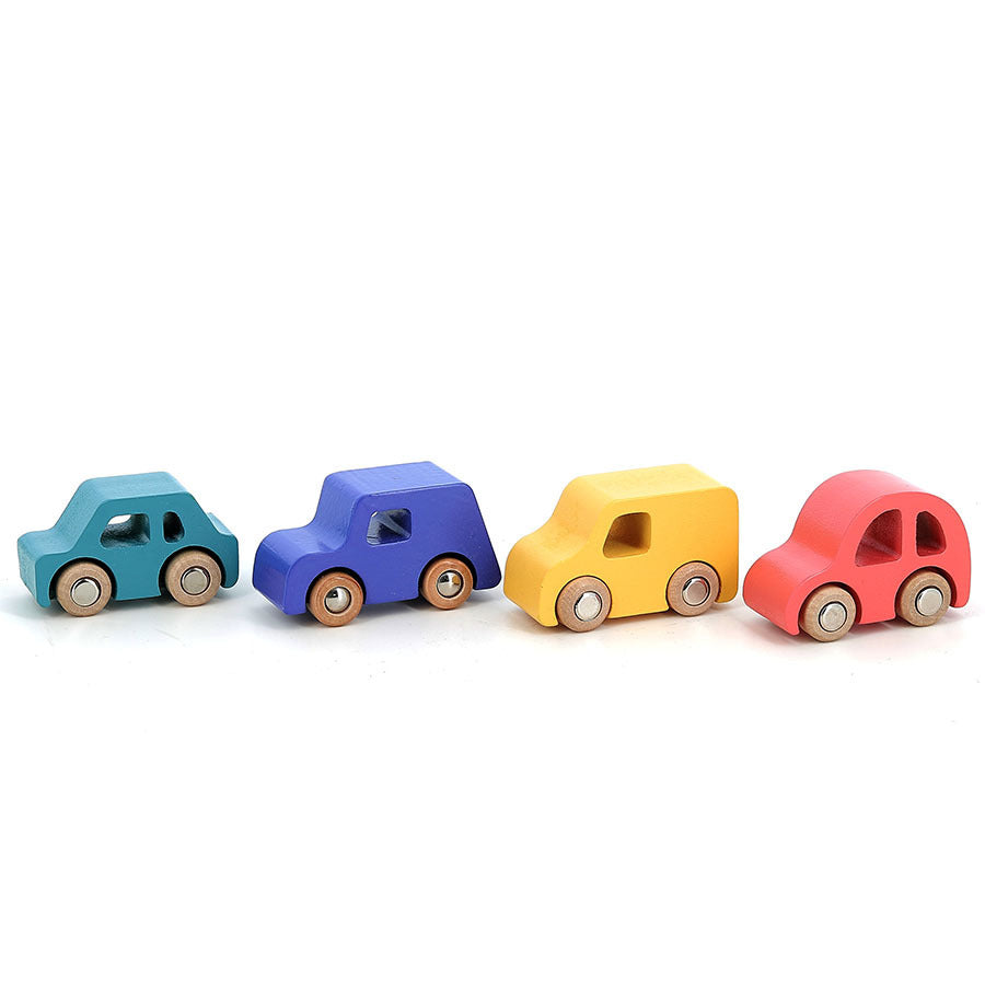 Pack de 4 Coches de Madera con Estantería – Vilac (Edición Multicolor)