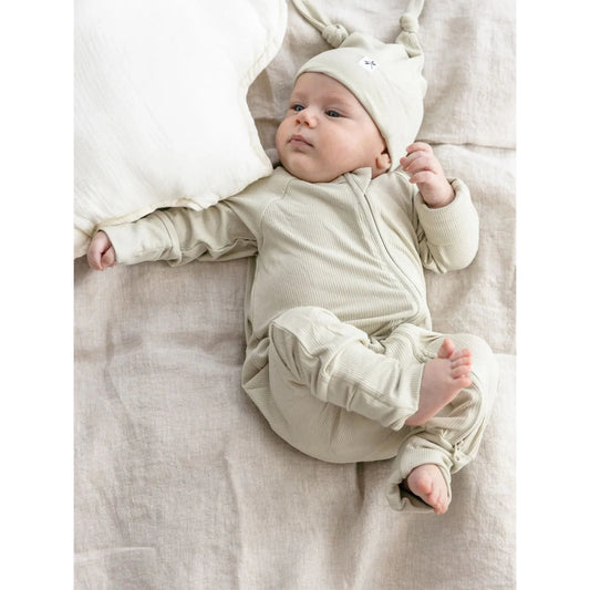 Pijama Zippy Romper de Bambú – Green Olive Ribbed | Lilulila