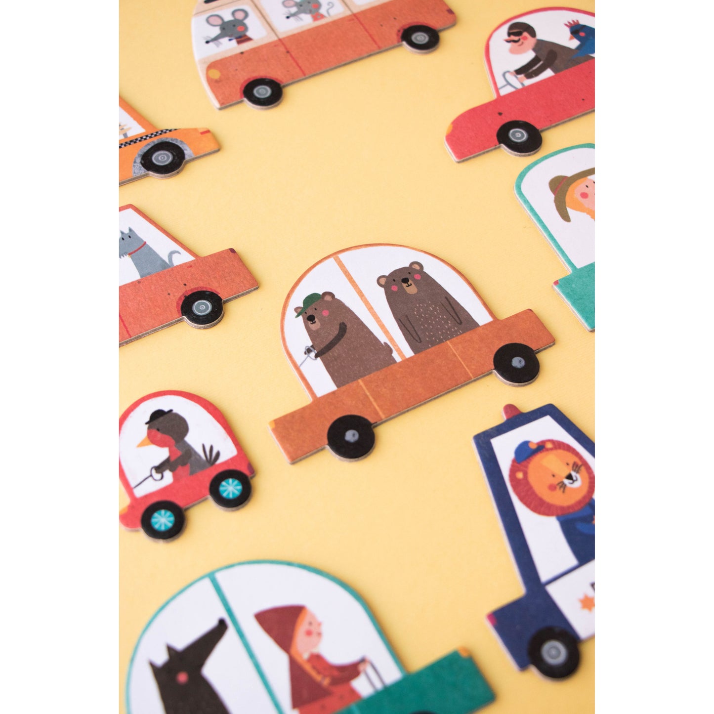 Beep, Beep! · Look & Find Puzzle · Londji