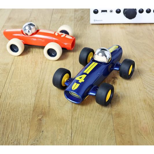 Coche Verve Malibu Lucas – Playforever