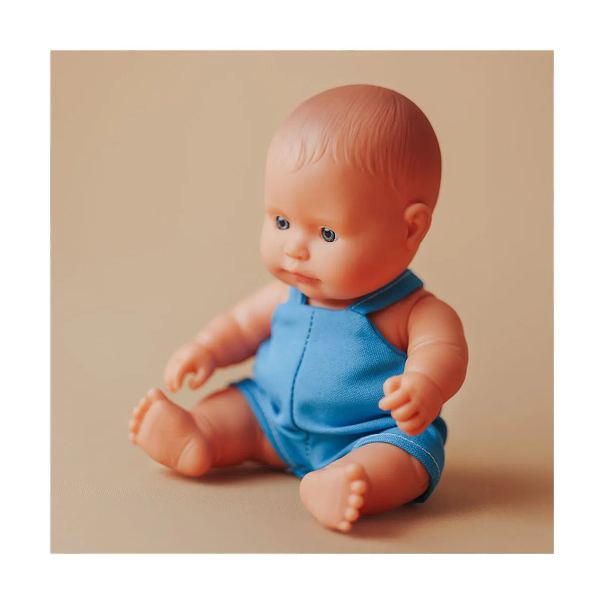 Miniland “My Friends & Me” – Muñeco Bebé Caucásico 21 cm