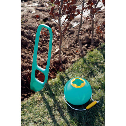 Quut Ballo – No Spill Bucket “Lagoon”