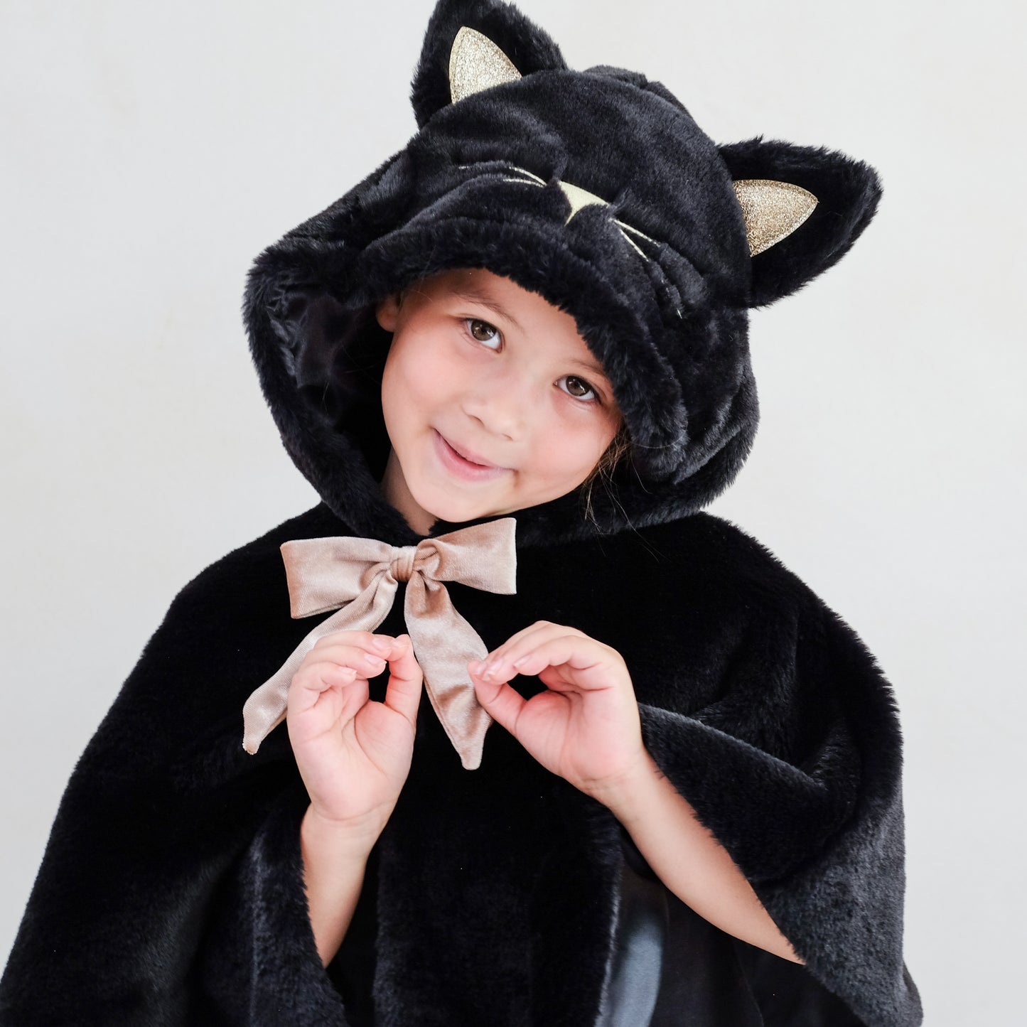 Capa Black Cat | Mimi & Lula