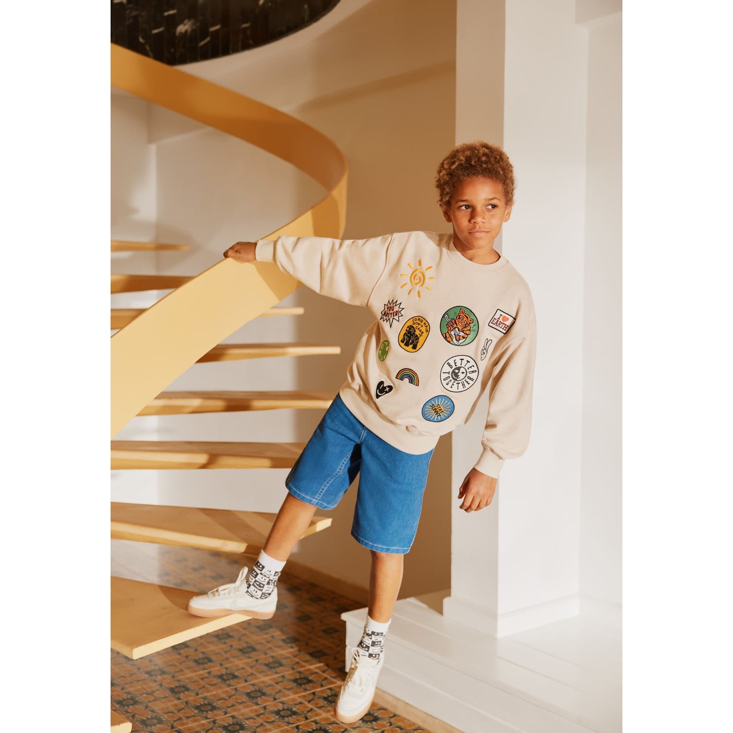 Sudadera Mar Patch Party – MOLO