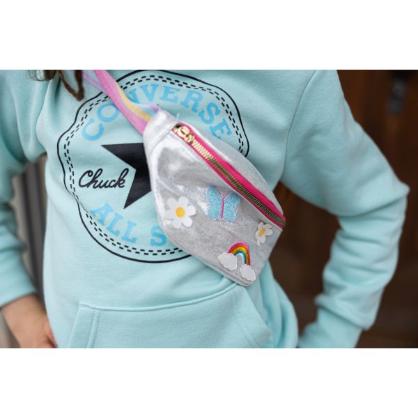 Riñonera infantil plateada con arcoíris – Great Pretenders
