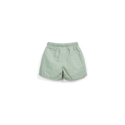 Pantalón Corto de Tela  Verde con Botón de Coco Decorativo – Play Up
