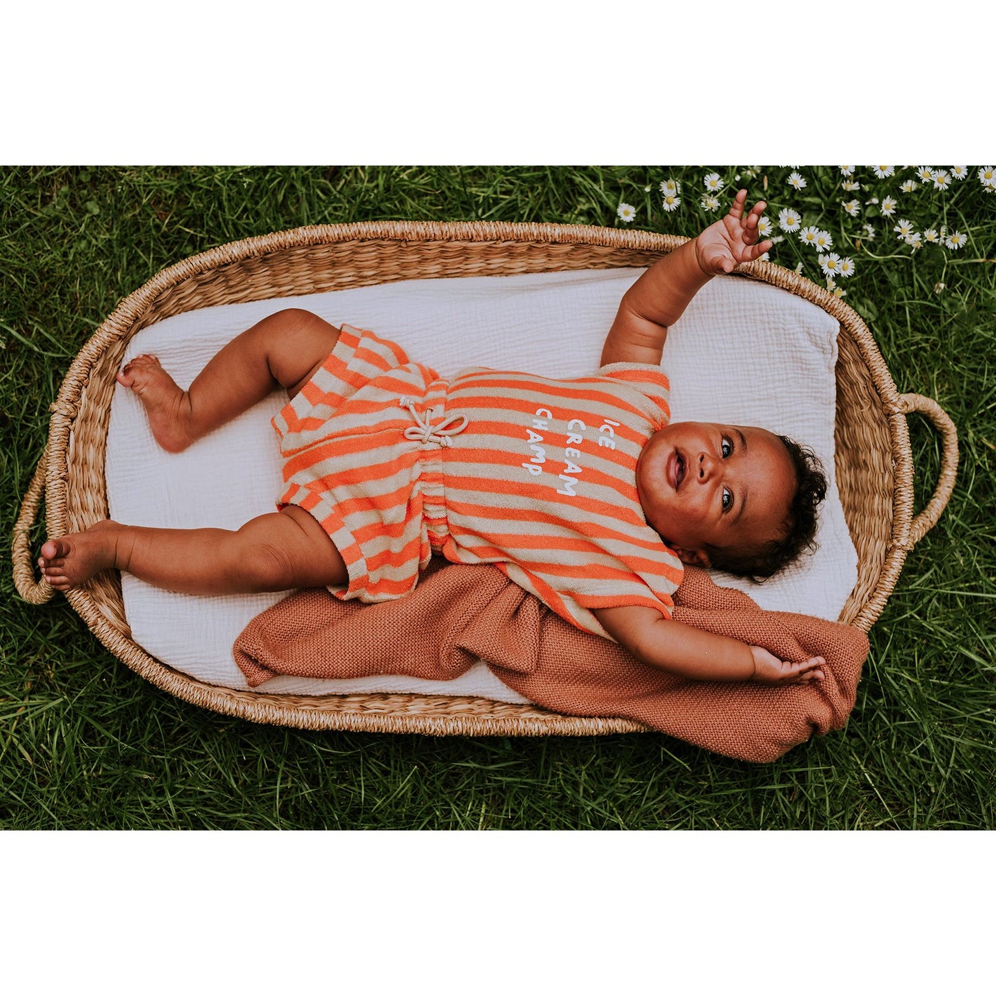 Shorts holgados de bebé a rayas – Sproet & Sprout