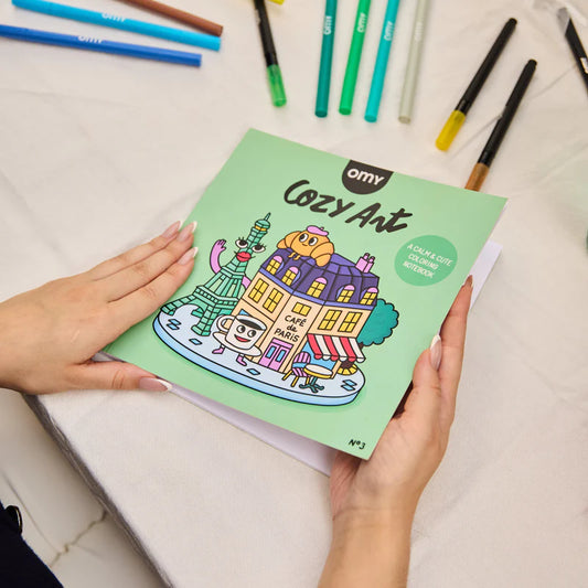 Mini Libro de Colorear “Cozy Art – Café de Paris” – OMY