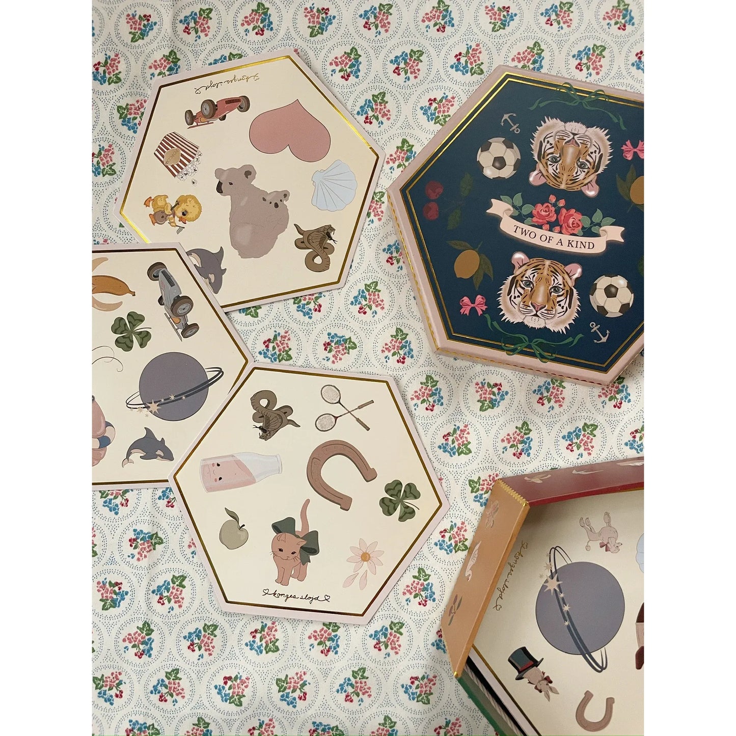 Juego de Cartas “Two of a Kind” – Konges Sløjd