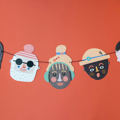 Make New Friends – Guirnaldas con caras y pegatinas | Londji