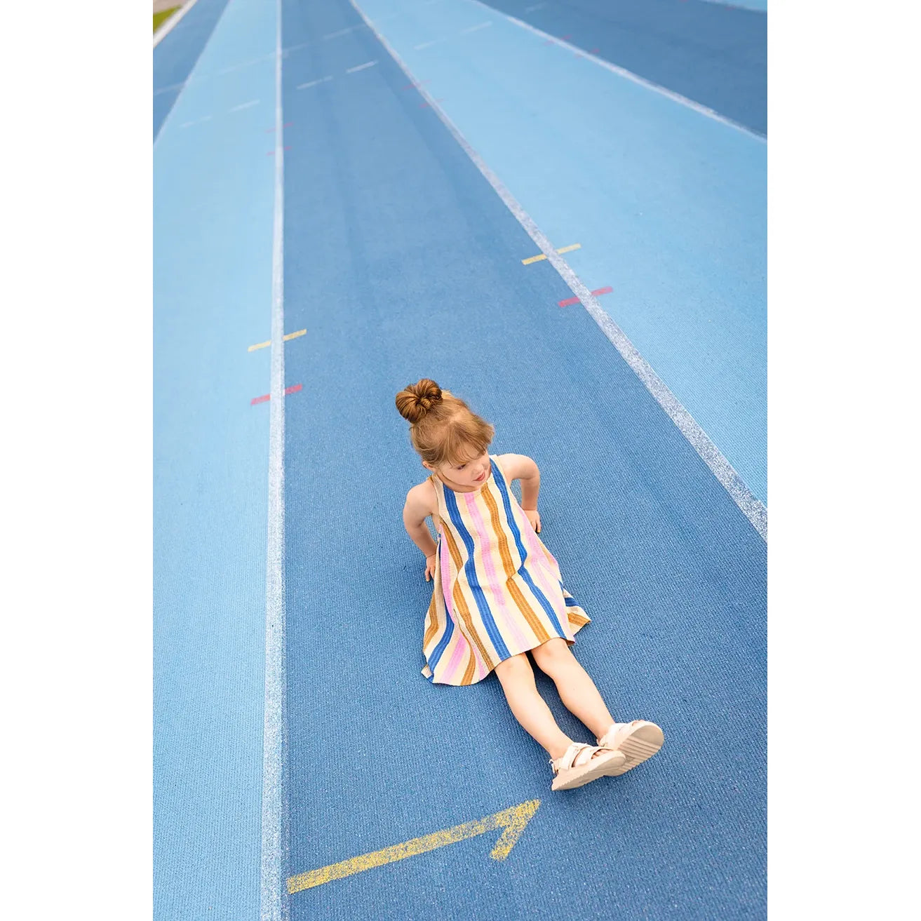 Vestido amplio de rayas multicolor | Sproet & Sprout