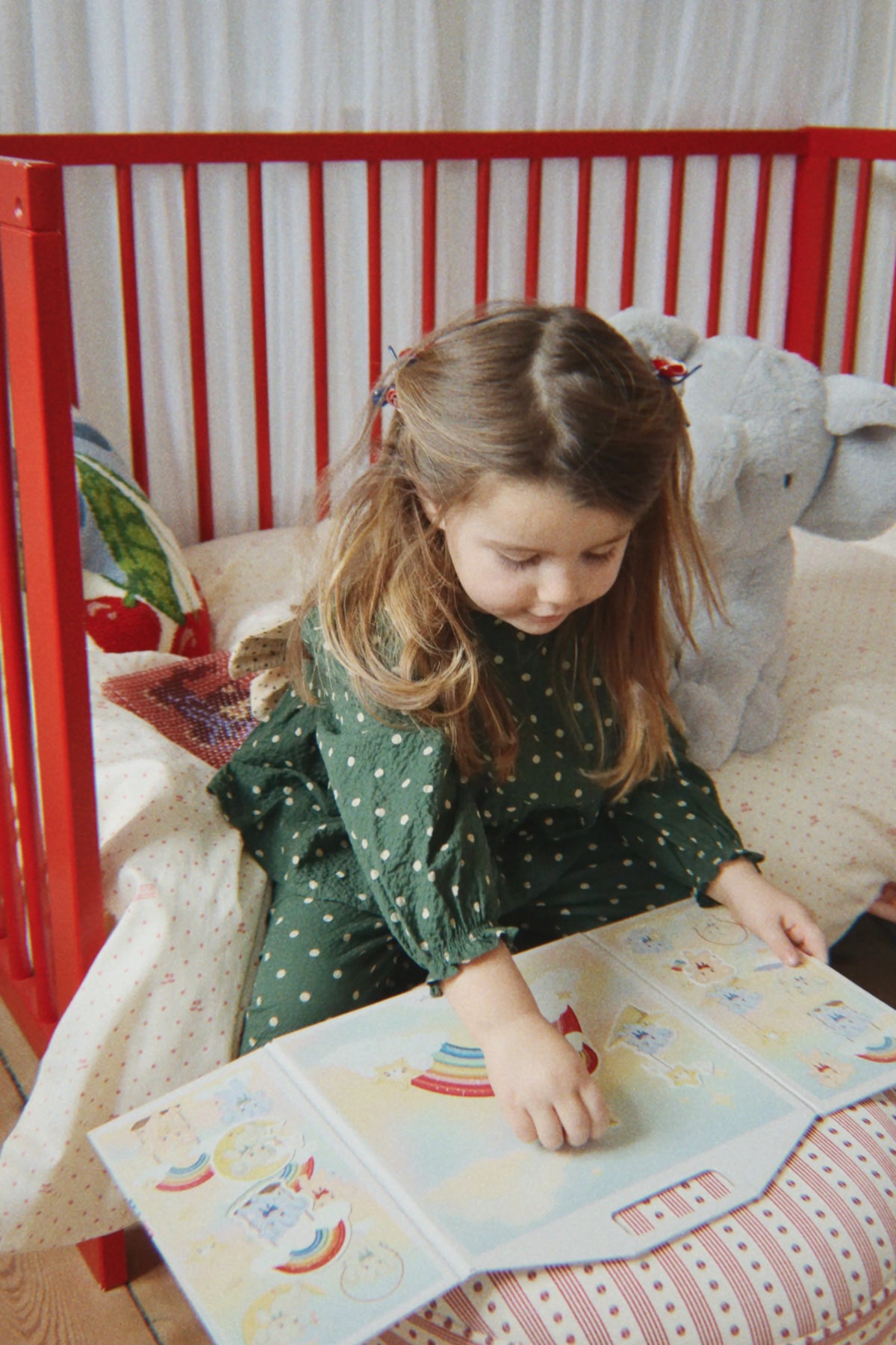 Libro de Pegatinas Reutilizables Elefantastic – Konges Sløjd