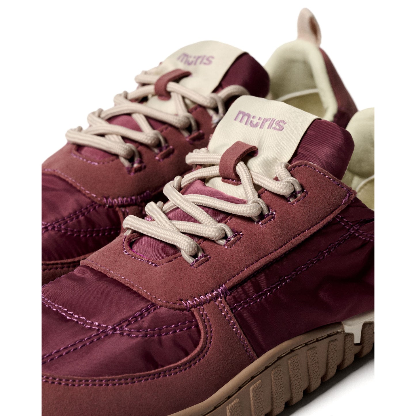 Zapatilla Verona Aubergine · Muris