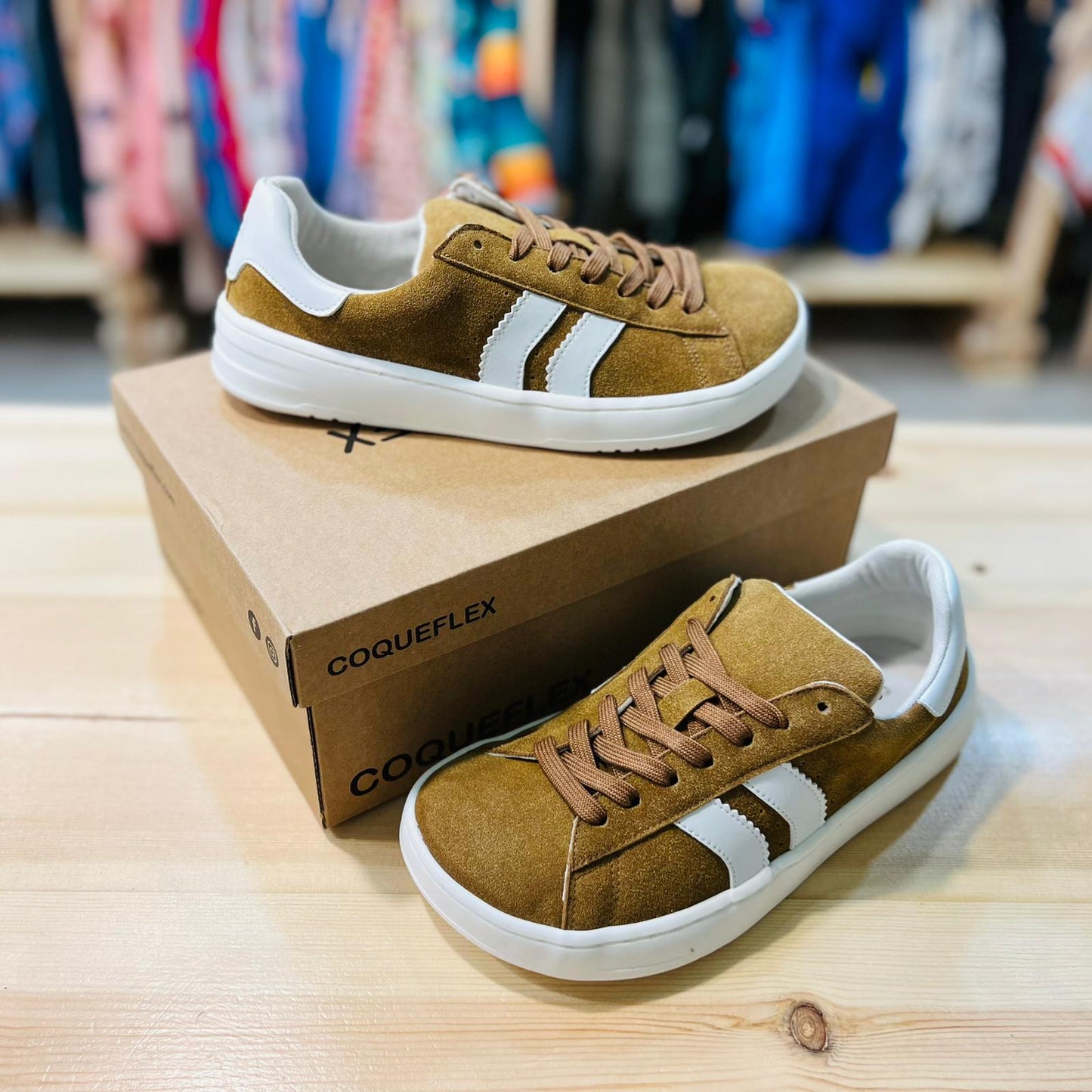 Zapatillas Barefoot Adulto “Cow Suede Micropelle” Tabaco/Blanco – Coqueflex