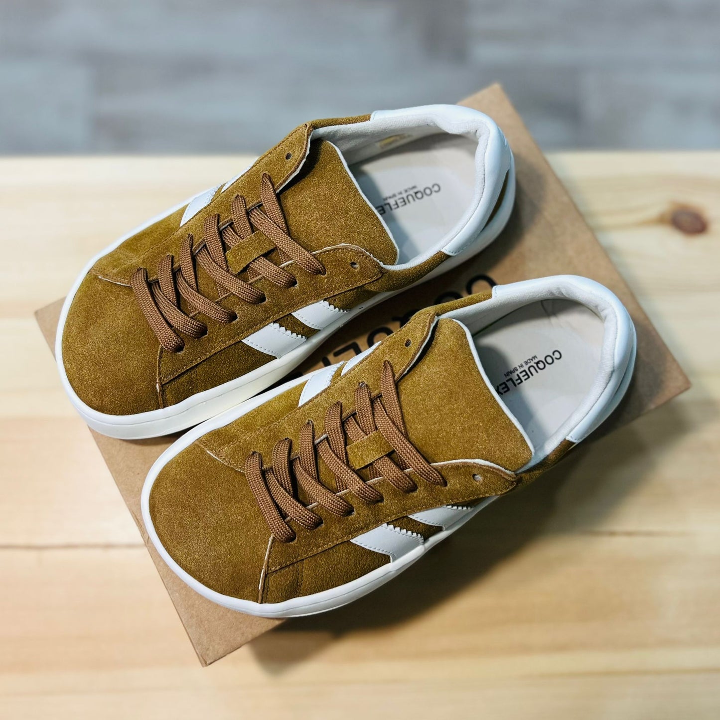 Zapatillas Barefoot Adulto “Cow Suede Micropelle” Tabaco/Blanco – Coqueflex