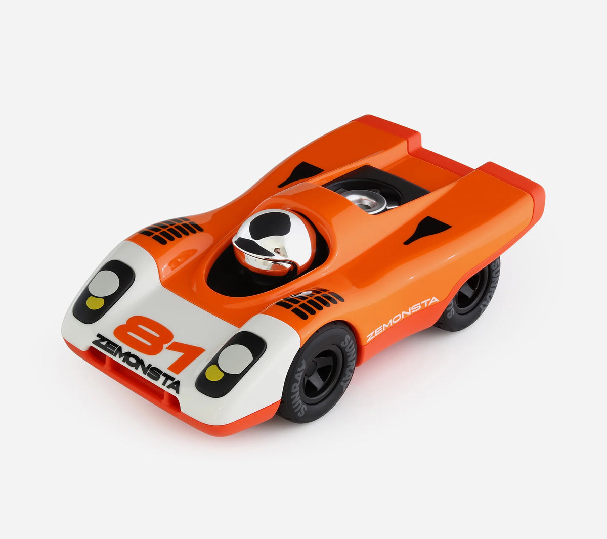 Coche Egon Zemonsta – Playforever