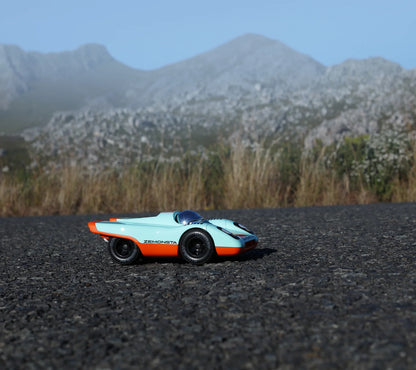 Coche Klaus Zemonsta – Playforever