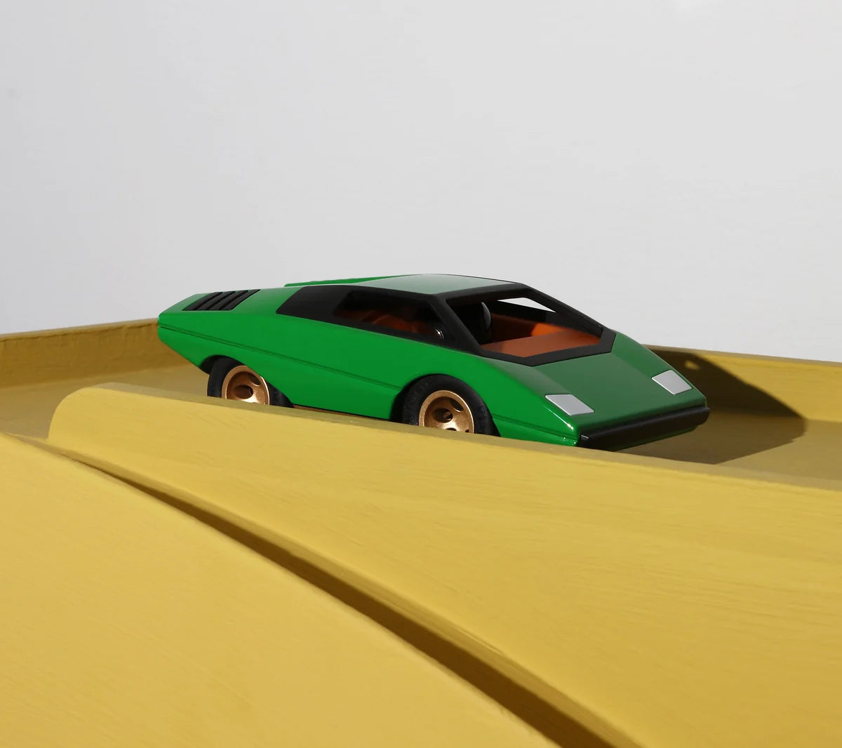 Coche UFO Mamba – Playforever