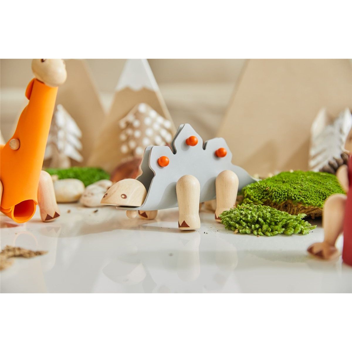 Stegosaurio DIY de Madera | PlanToys