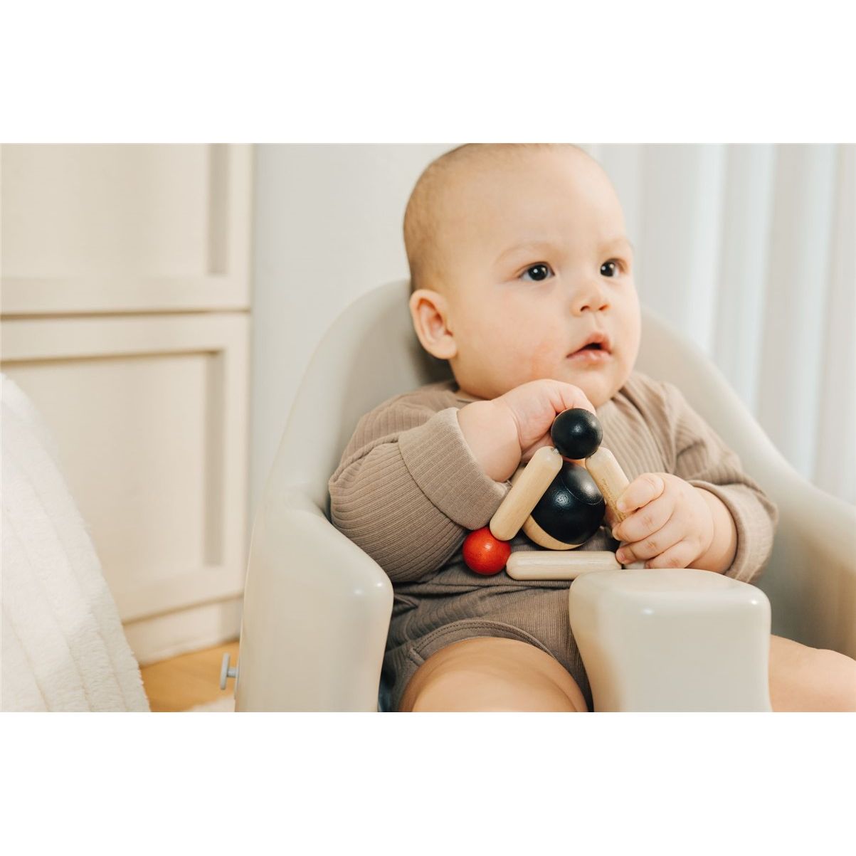 Sonajero Pirámide de Madera | PlanToys