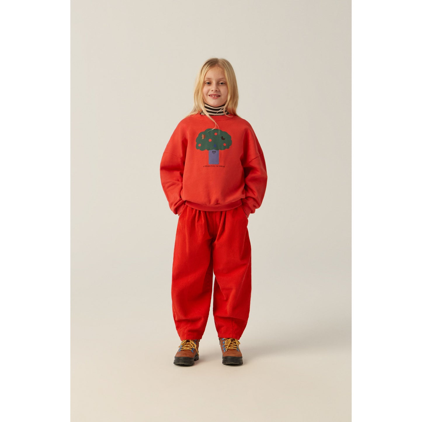 Sudadera “A Head Full of Ideas” - The Campamento