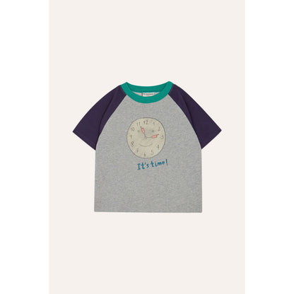Camiseta Raglán “It’s Time” – The Campamento