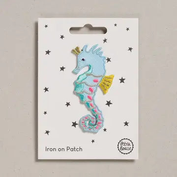 Petra Boase – Parche Termoadhesivo “Caballito de Mar”