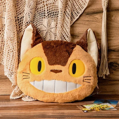 Catbus Nakayoshi Cushion – Studio Ghibli
