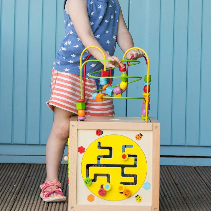 Cubo de Actividades de Madera – Classic World