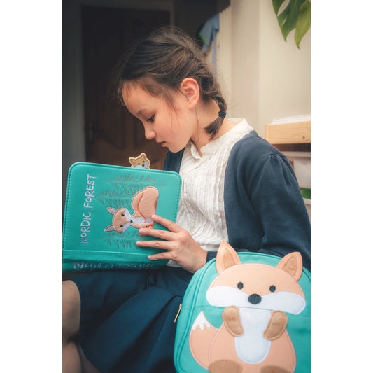 Libro Sensorial Nordic Forest + Mochila – My First Book