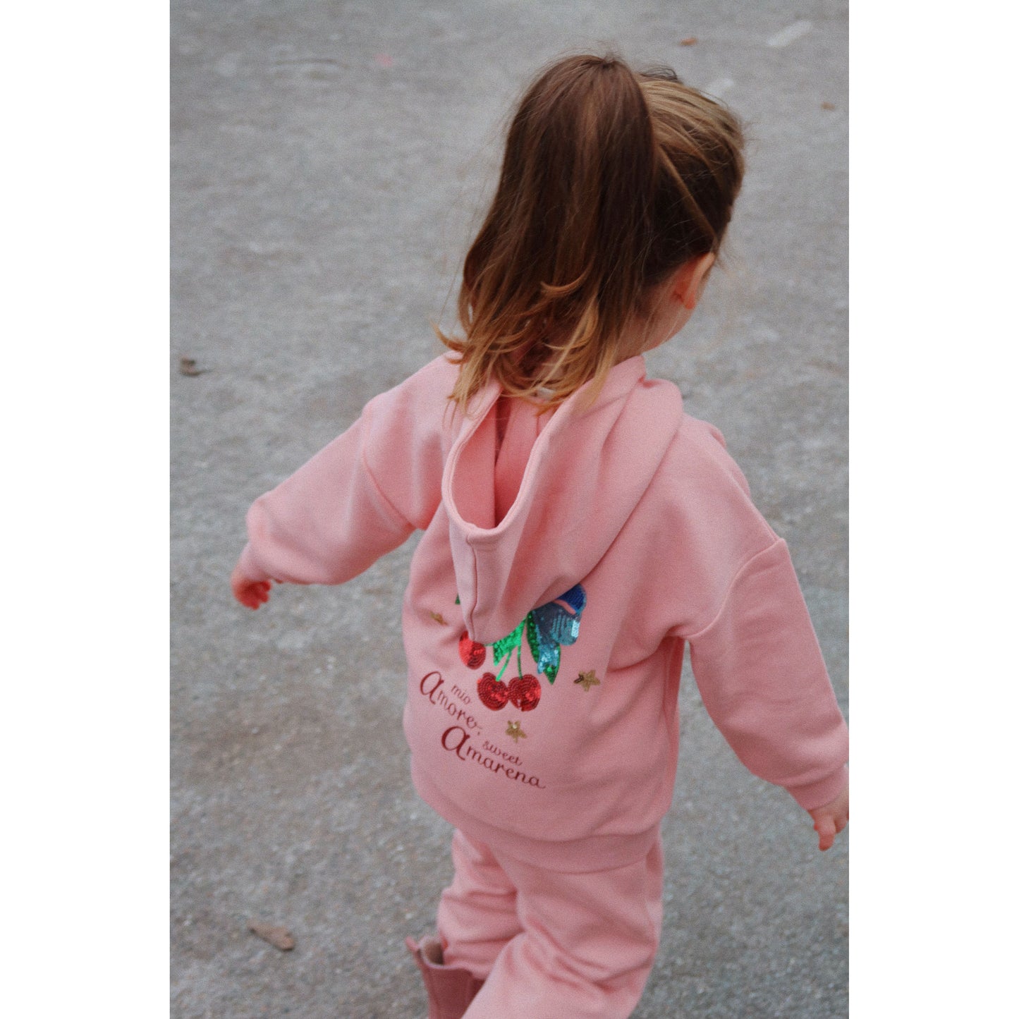 Sudadera con Capucha “Sweet Amarena” - Konges Sløjd
