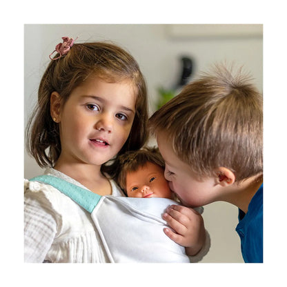 Miniland “My Friends & Me” – Muñeco Bebé Niño con Síndrome de Down 38 cm