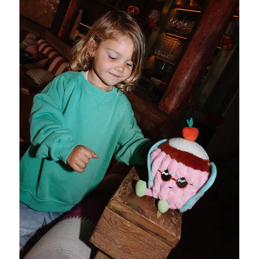 Peluche “Cherry Cake” – Hello Hossy