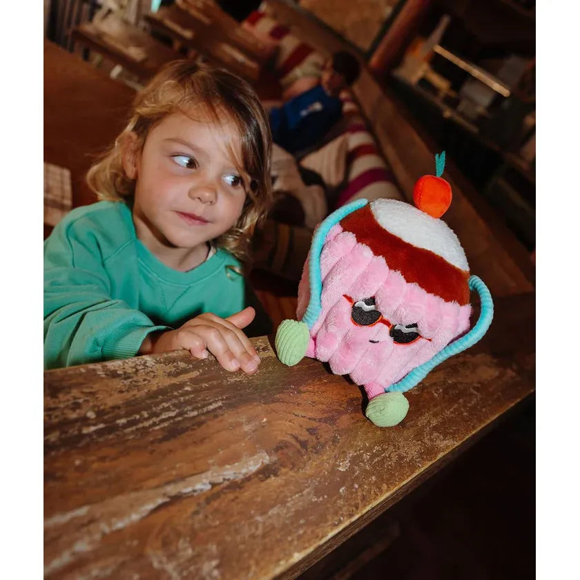 Peluche “Cherry Cake” – Hello Hossy