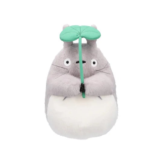 Peluche Totoro Gris con Hoja (Dodonko) – Studio Ghibli
